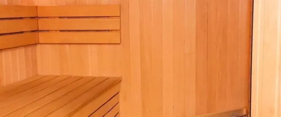 gallery slide