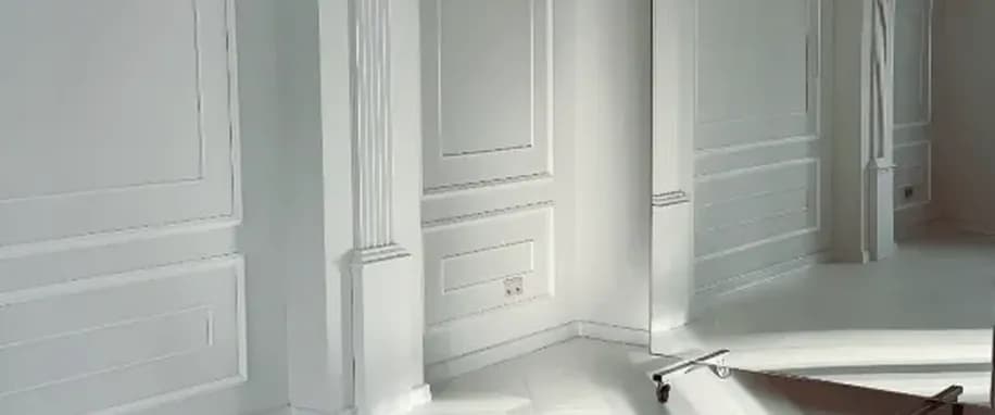 gallery slide